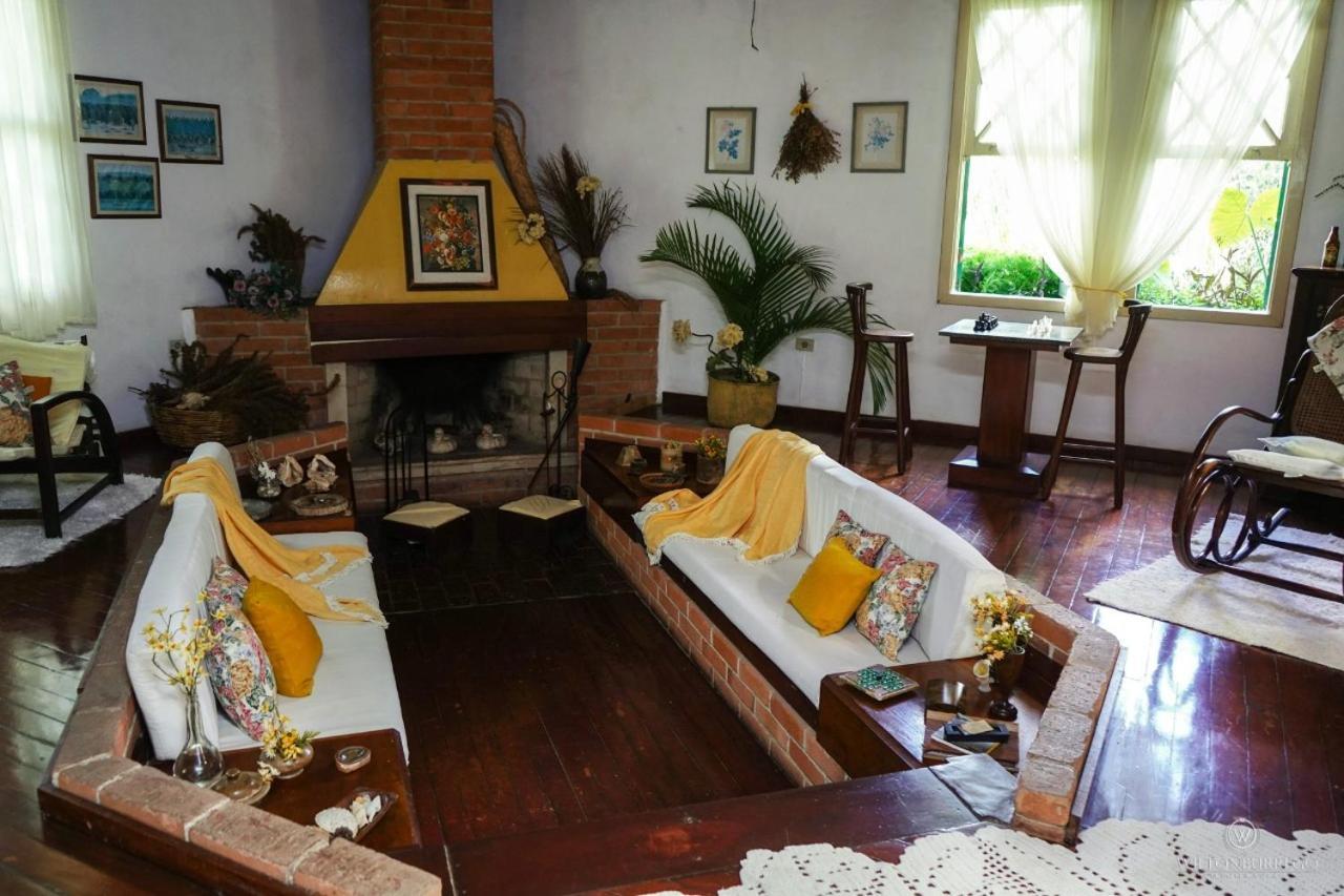 Refugio Pasargada Guest House Mairipora Bagian luar foto